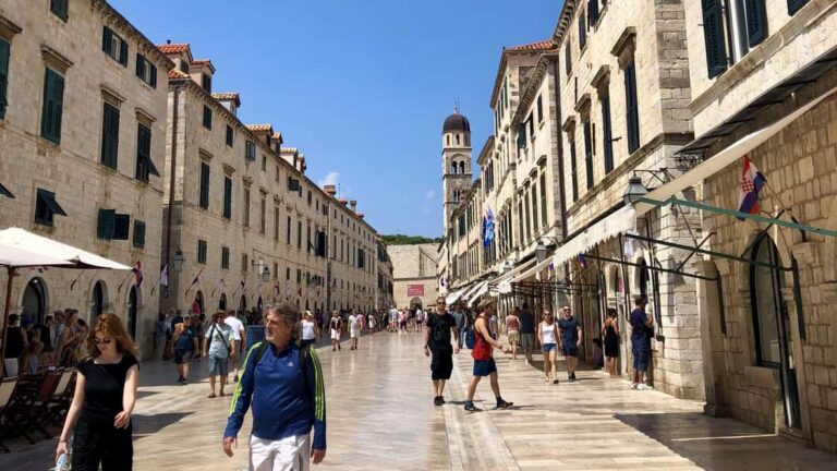 Discover Dubrovnik – Walking Tour for Couples