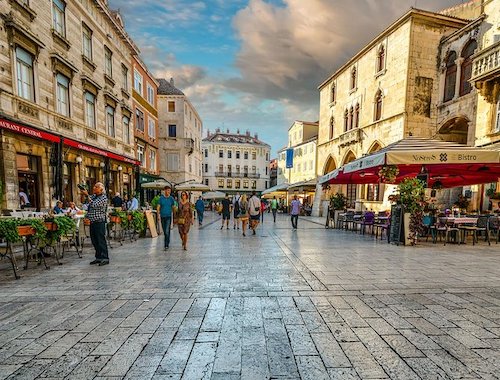 Gems of Split – Walking Tour for Couples